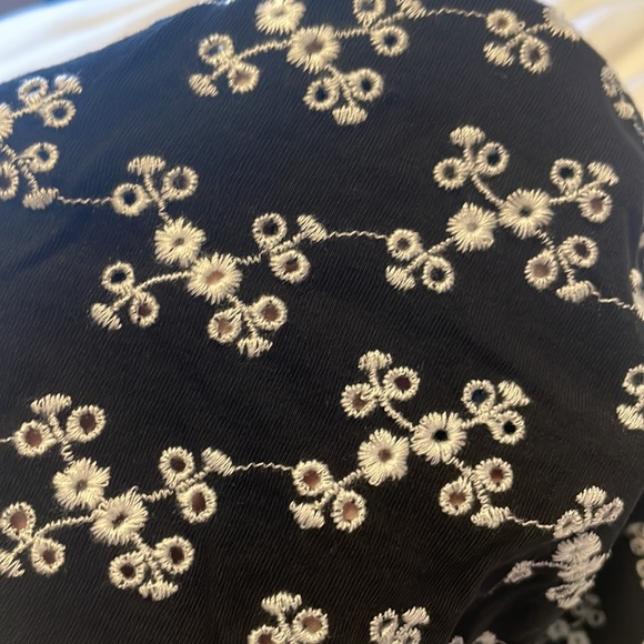 ASOS BLACK & WHITE BEACH SHORTS - Picture 6 of 7